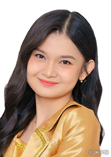 devytha maharani putri feet 6