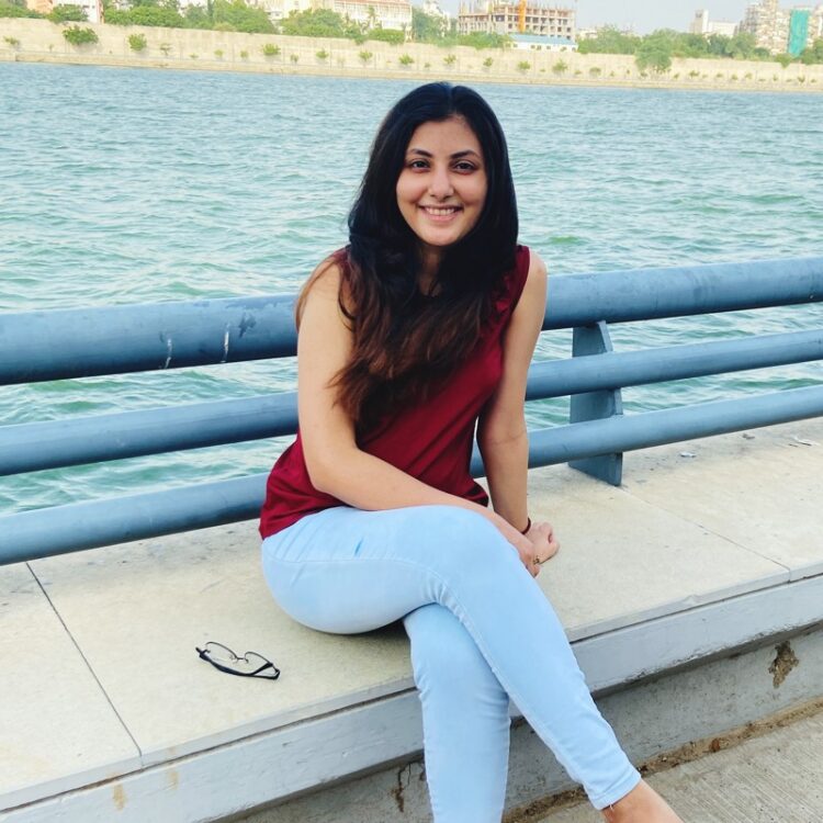 dhara zampirolli feet 5