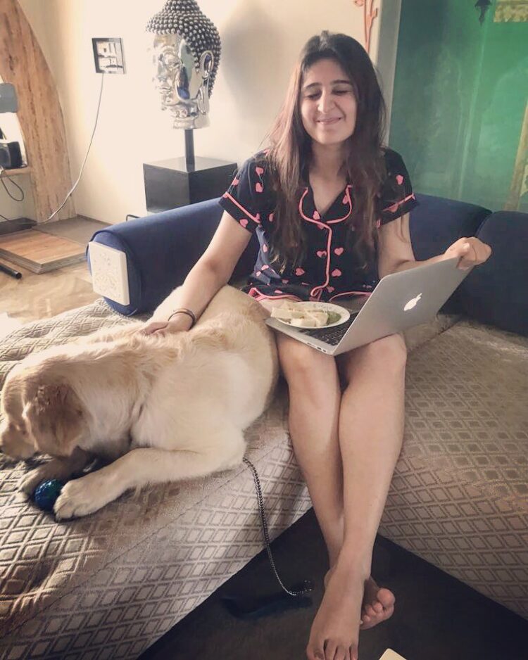 dhvani bhanushali feet 1