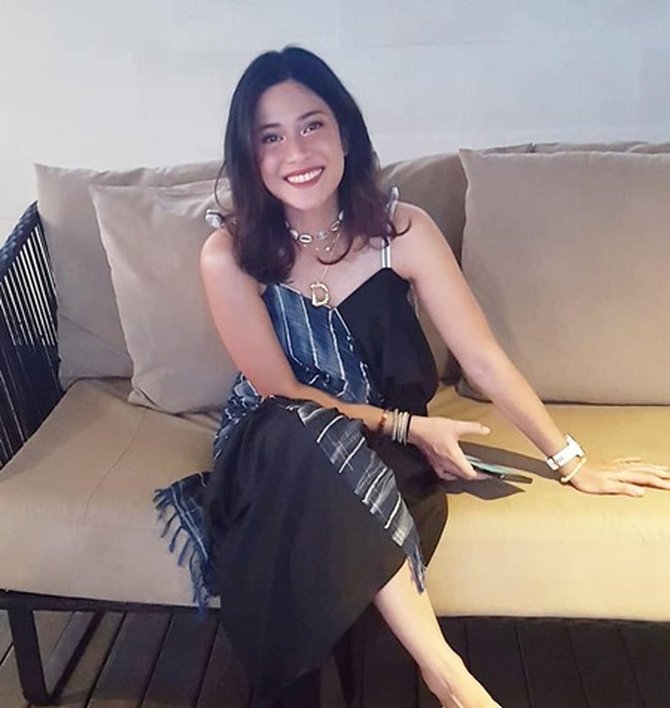 dian sastrowardoyo feet 6