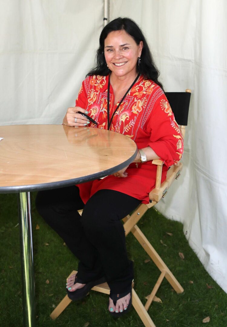 diana gabaldon feet 1