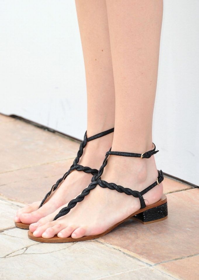 diana isabel acevedo feet 1