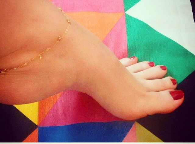 diana karazon feet 3