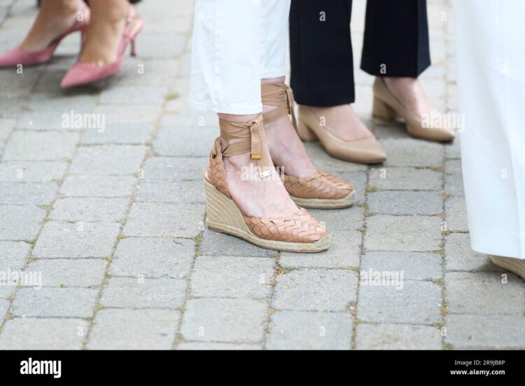 diana milkanova feet 4