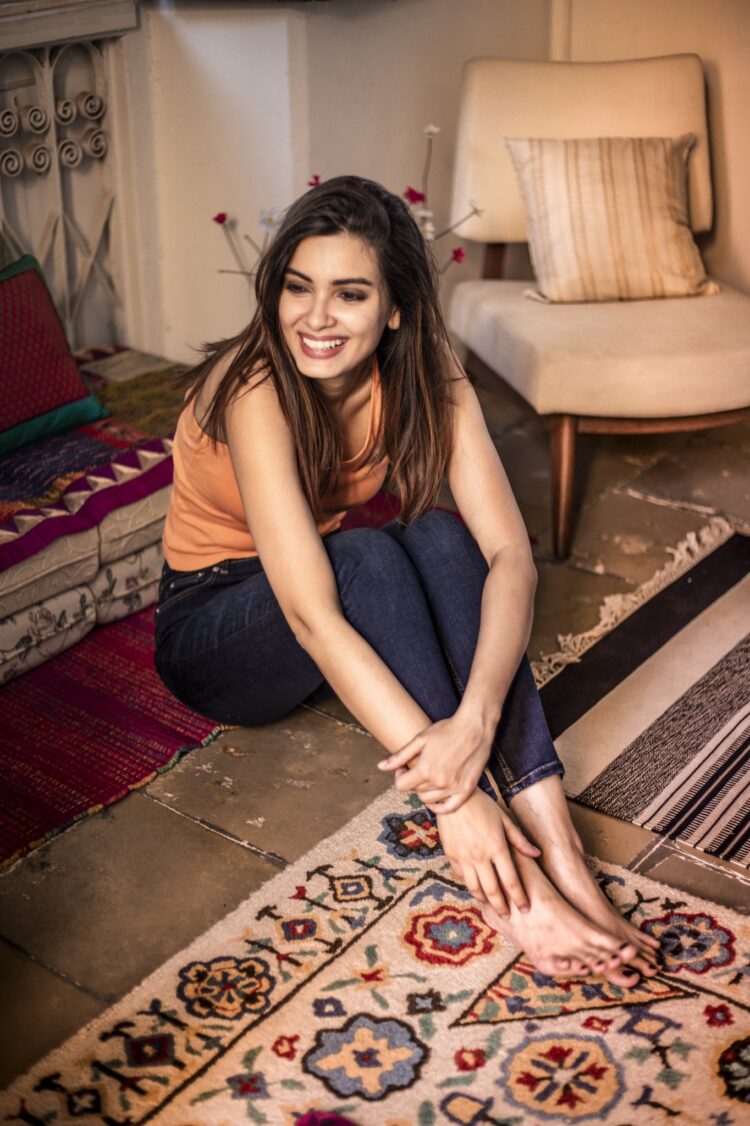 diana penty feet 2