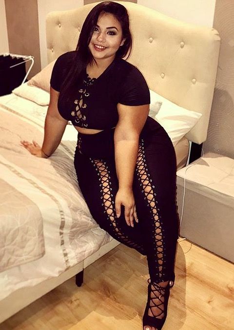 diana sirokai feet 6