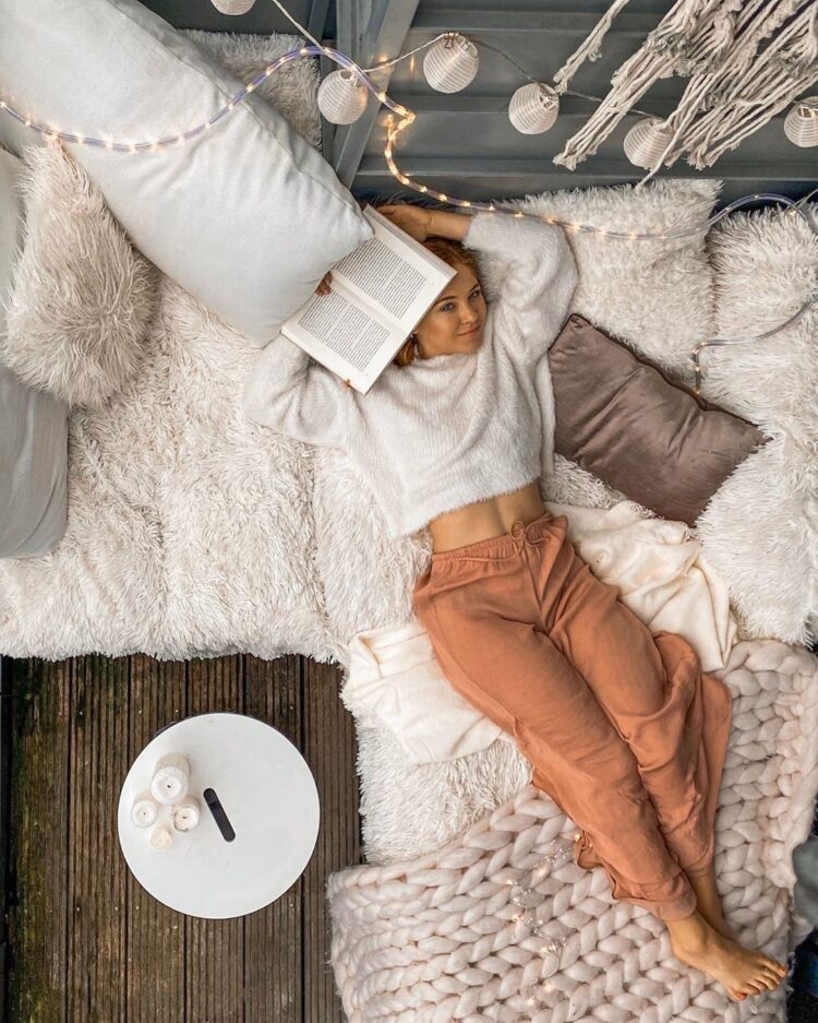 diana zur lowen feet 5