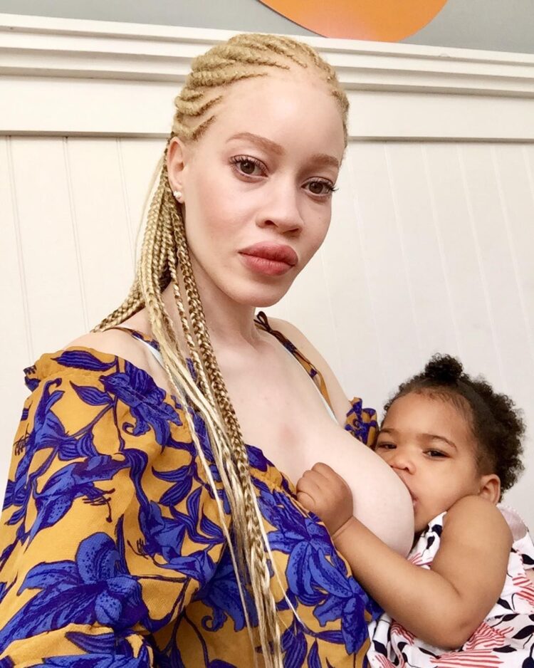 diandra forrest feet 5