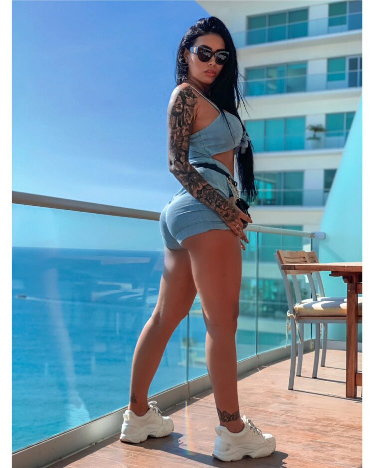 dianey sahagun feet 1