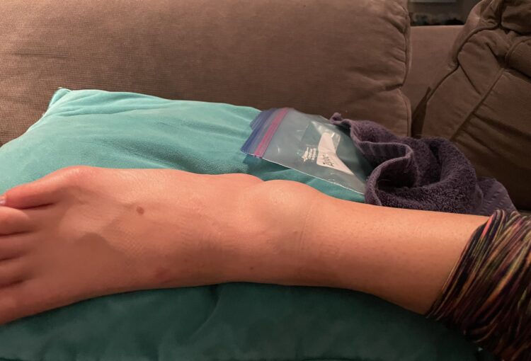 dianna cowern feet 5