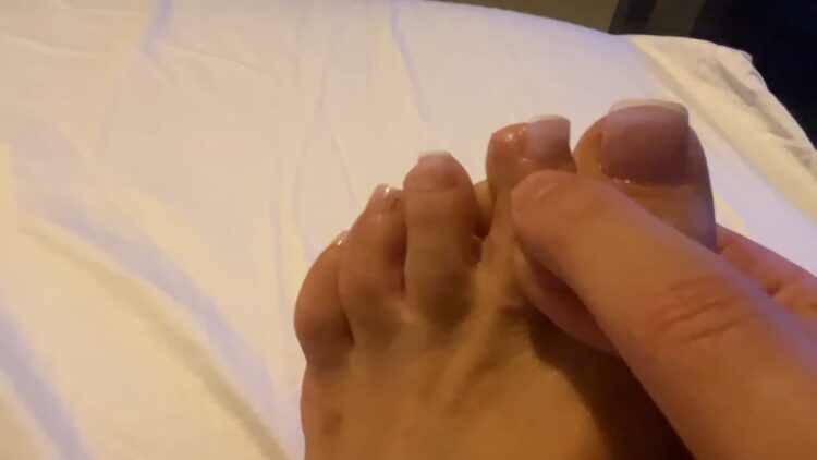 dianne buswell feet 4