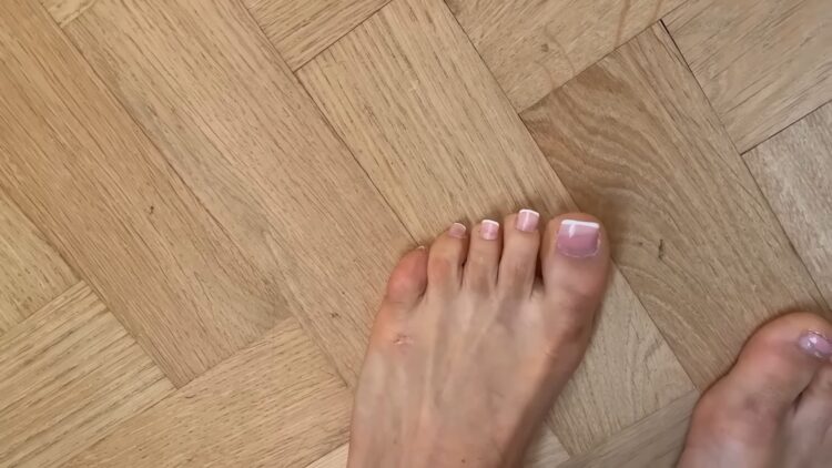 dianne buswell feet 6