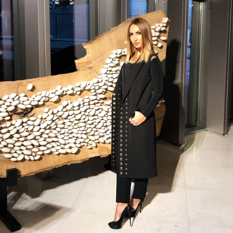 dilek arslan dilber feet 5