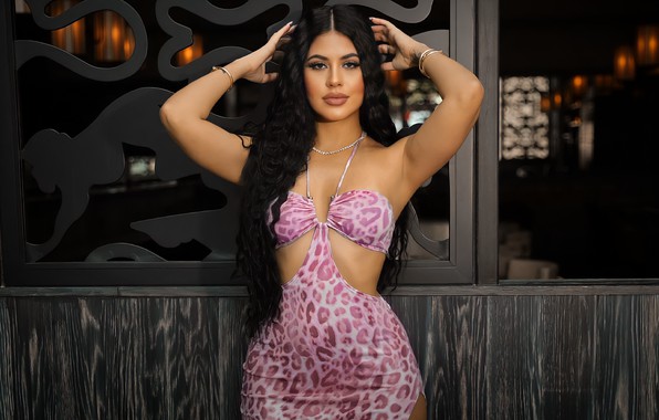 diliamne jacob feet 3