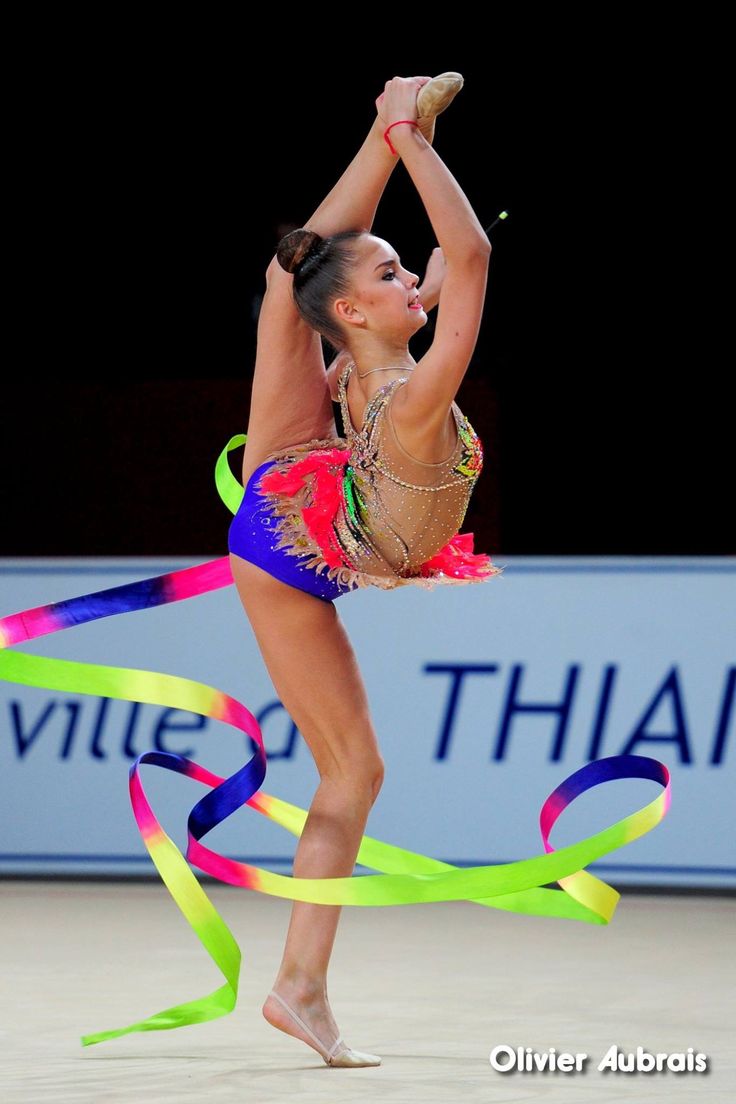 dina averina feet 5