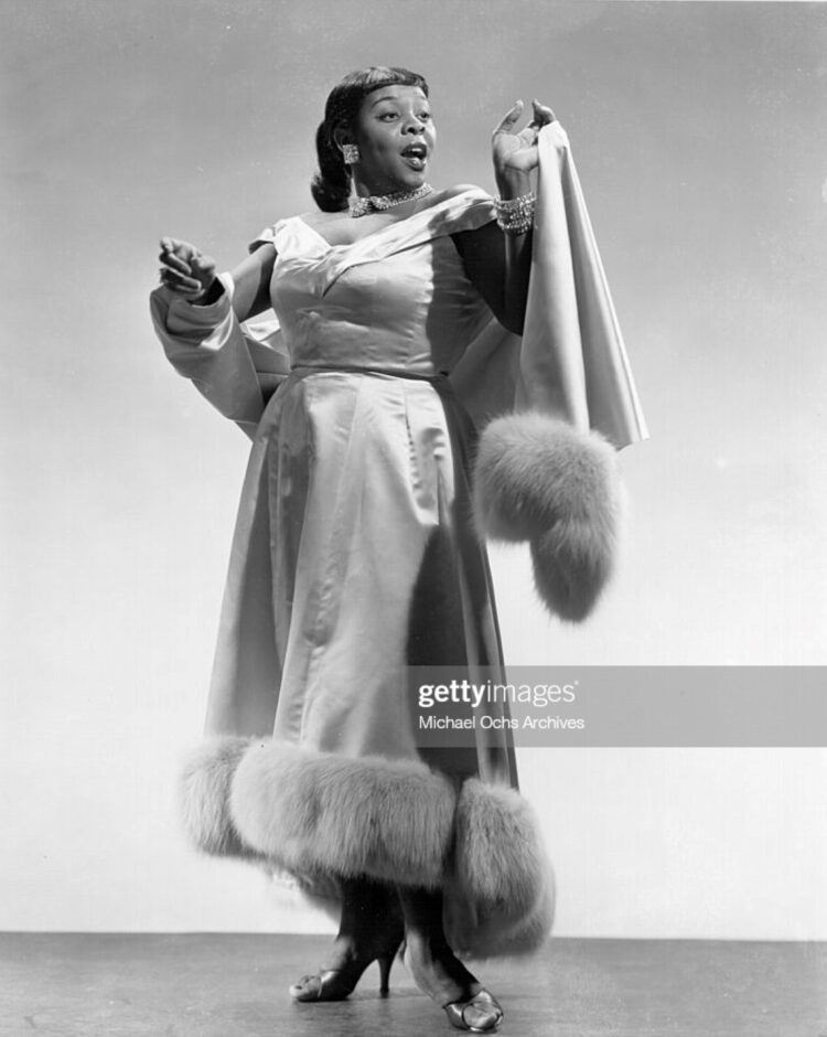 dinah washington feet 2