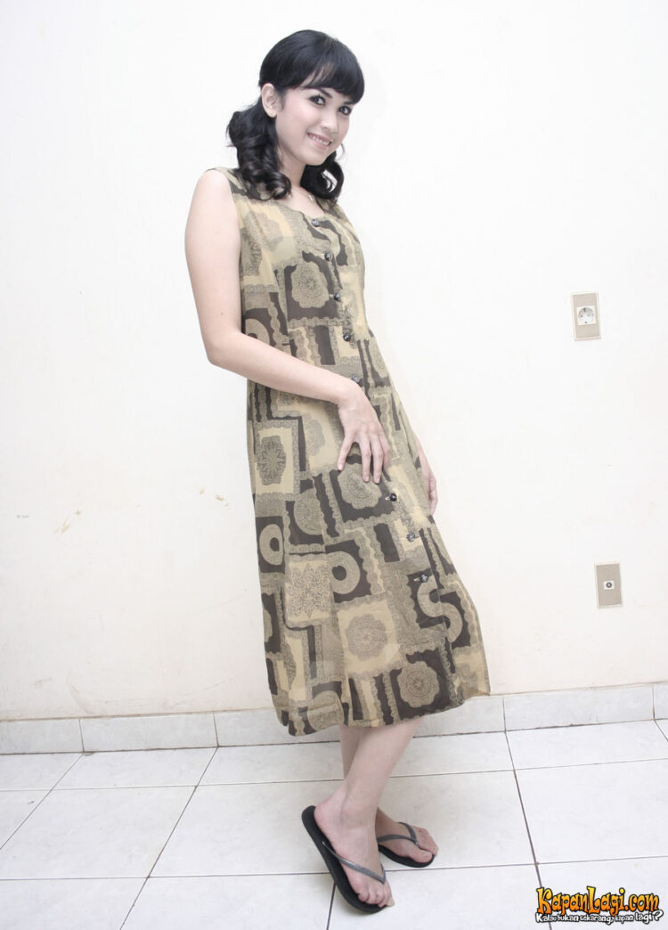 dinda kanyadewi feet