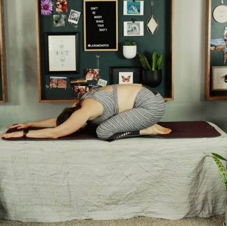 dinh trang thao feet 4