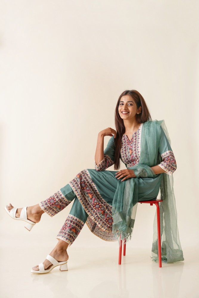 diva ary feet 4