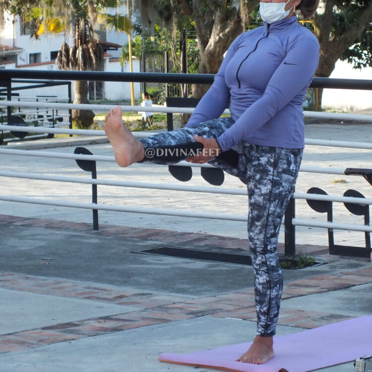 divina feet 5 scaled