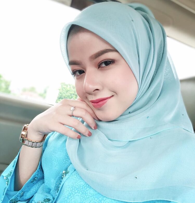 diyana lukman feet 3