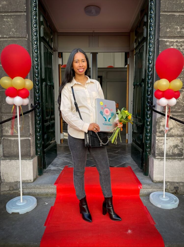 djaleeza matauseja feet 2