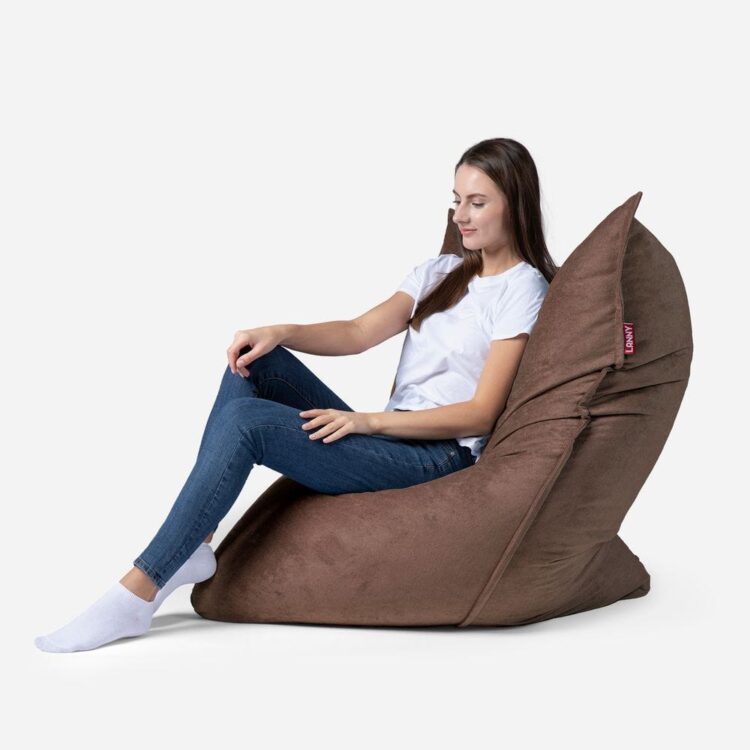 dlannie brown feet 1