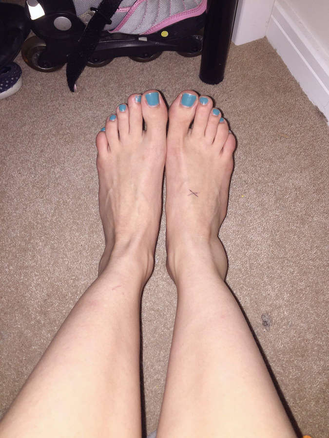 dodie clark feet 2