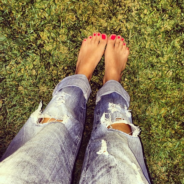 doga rutkay kamal feet 1