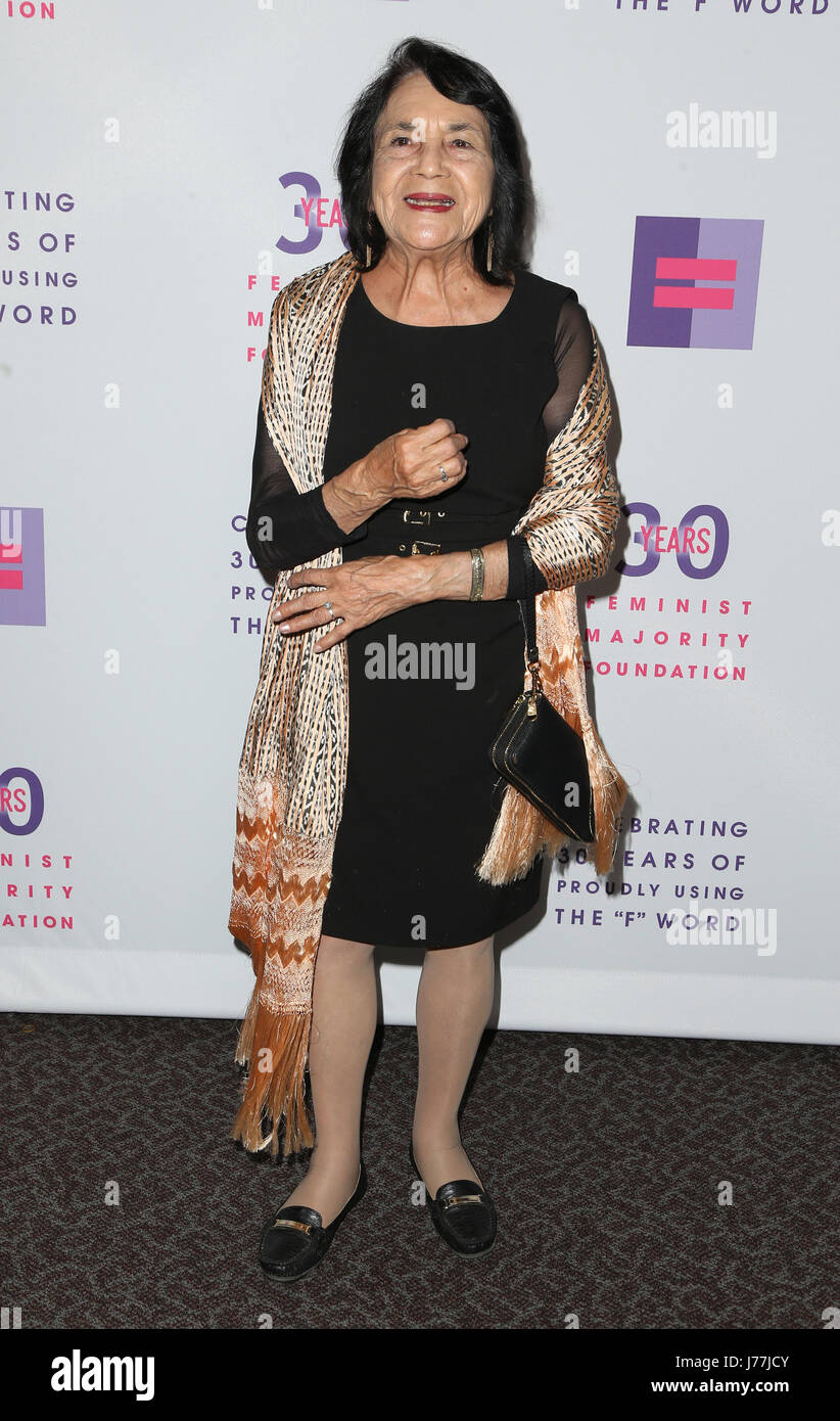 dolores huerta feet 1