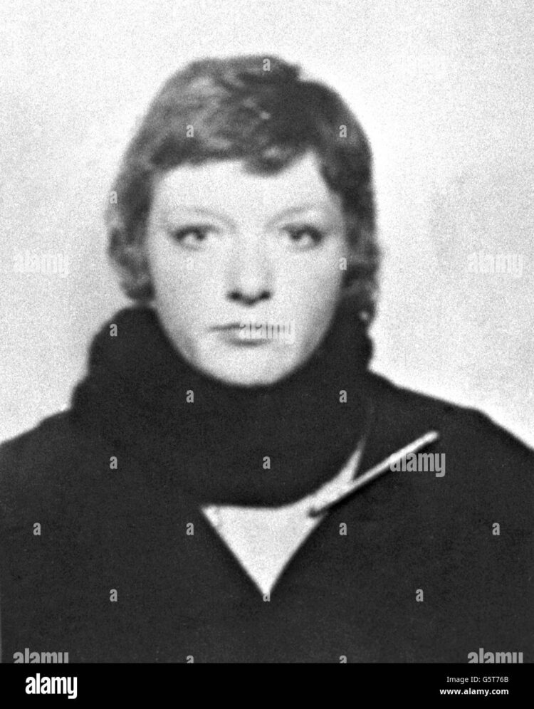 dolours price feet 2