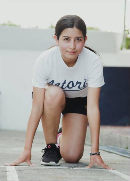 domenica delgado feet 4