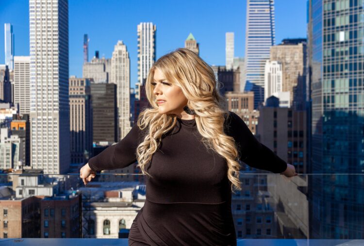 domenica mena feet 5