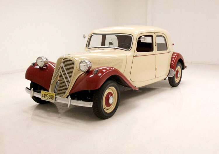 dominica citroen feet 3