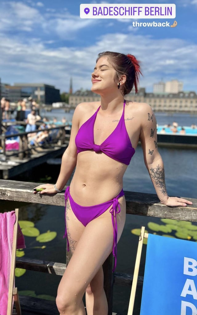 dominika rybak feet 4