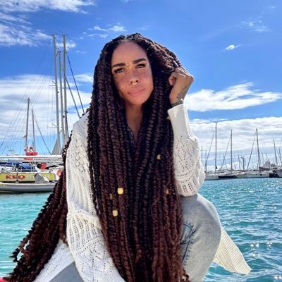 dominique christina feet 5