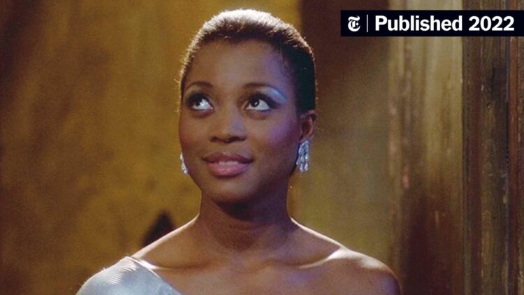 dominique da diva feet 5 scaled