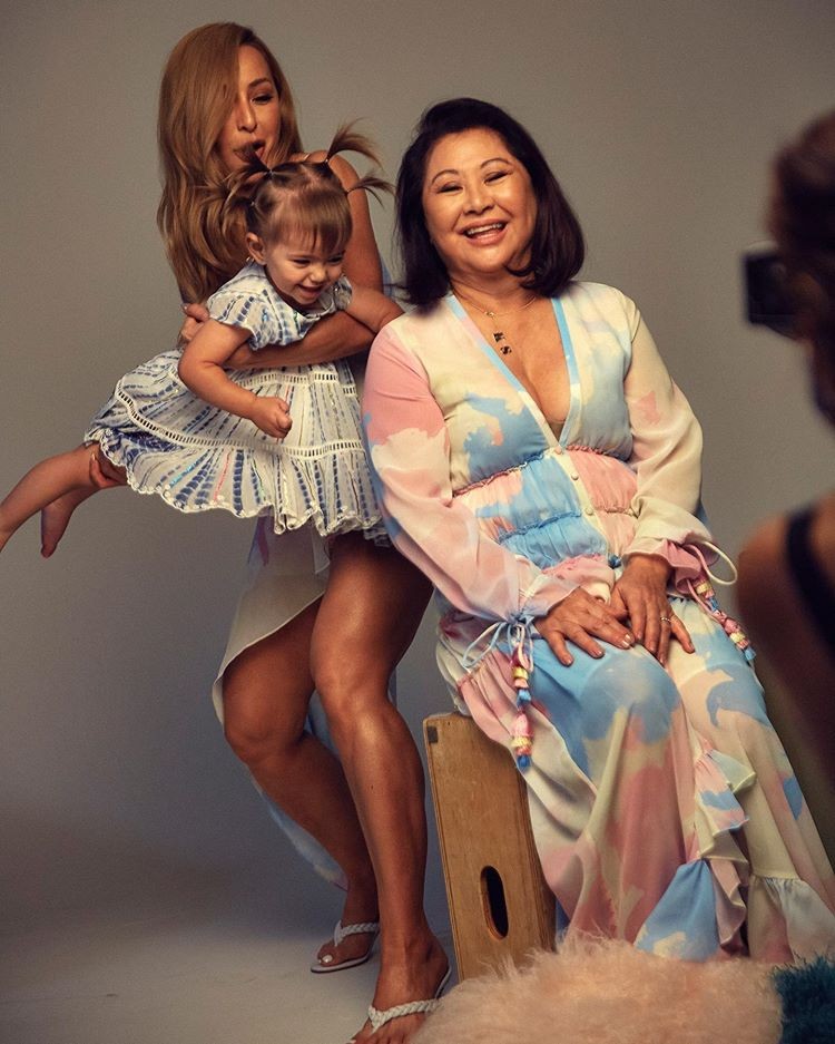 dona kika sato feet 1