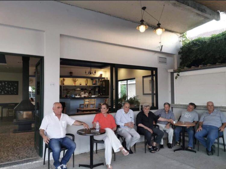 dora bakoyannis feet 6