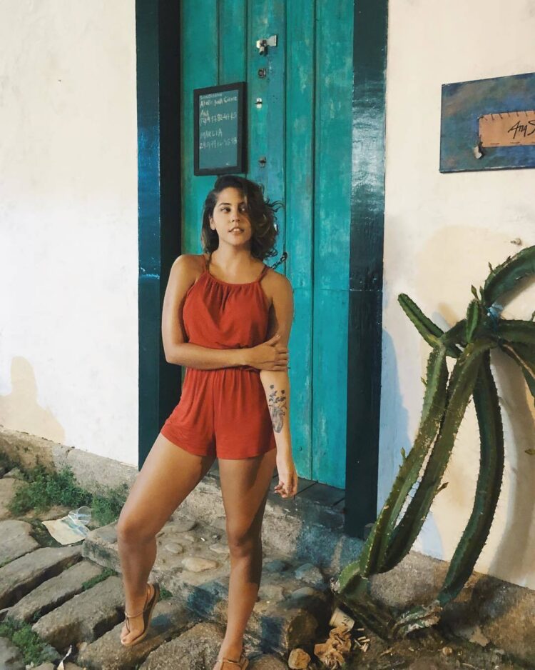 dora figueiredo feet 2