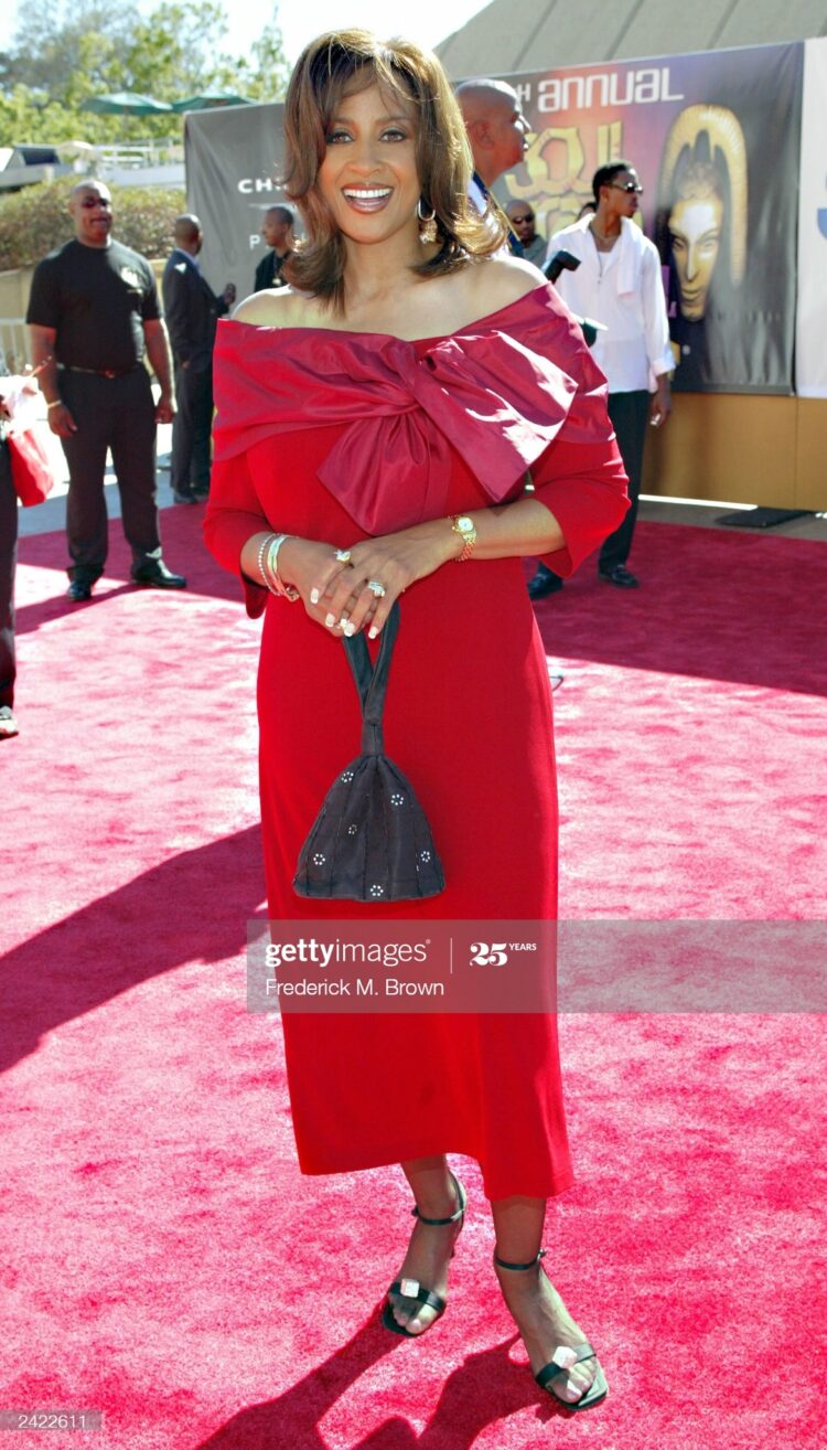 dorinda clark cole feet 1