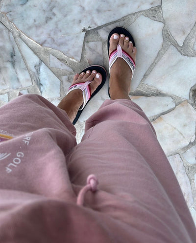 doris blanc pin feet 1