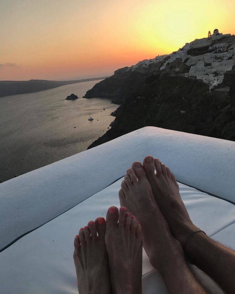 dr. caroline leaf feet