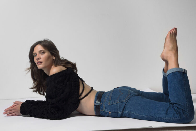 drake burnette feet 1