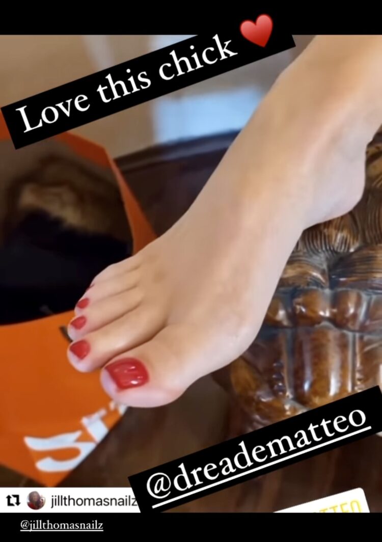 drea makeup feet 5