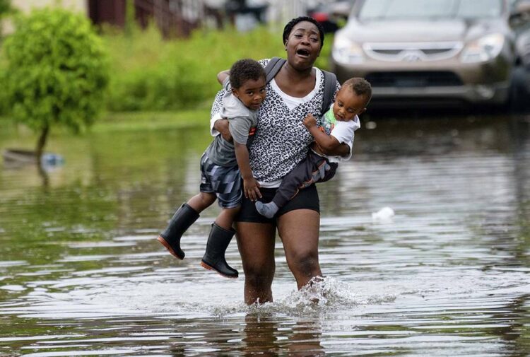 drew disaster feet 4