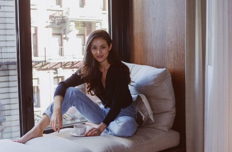 duan mackenzie feet 1