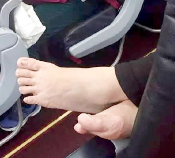 duangjai phichitamphon feet 2