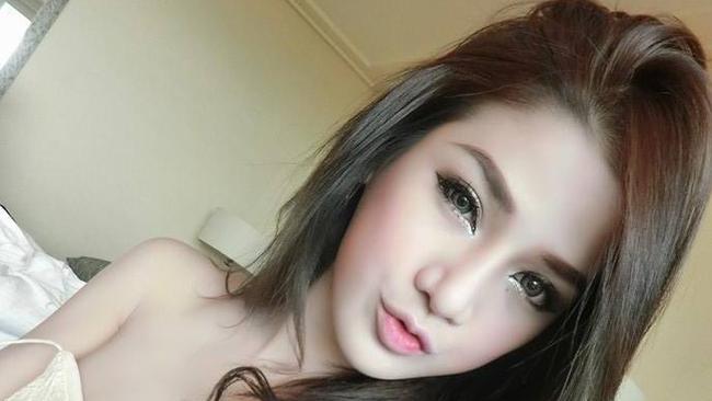 duangjai phichitamphon feet