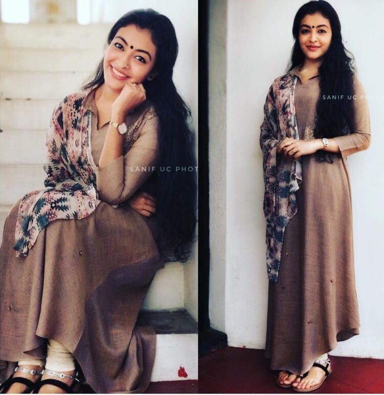 durga krishna feet 6